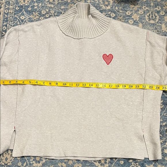 Anthropologie Maeve The Logan Gray Red Heart Modern Boho Pullover Sweater - Picture 13 of 14